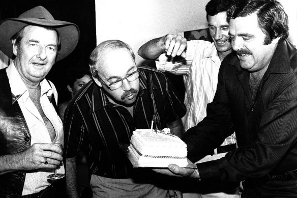 Slim Dusty, Duncan (from the song) and Pat Alexander who wrote the song Duncan and Bazza at the Town and Country Hotel in St Peters. (Left to right)